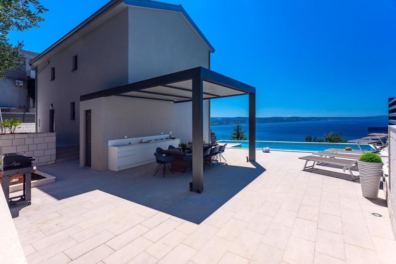 Villa Belvedere With Heated Pool, Billiards, Media Room, Sea Views,10 Pax Omiš Εξωτερικό φωτογραφία