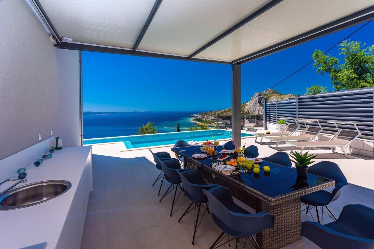 Villa Belvedere With Heated Pool, Billiards, Media Room, Sea Views,10 Pax Omiš Εξωτερικό φωτογραφία