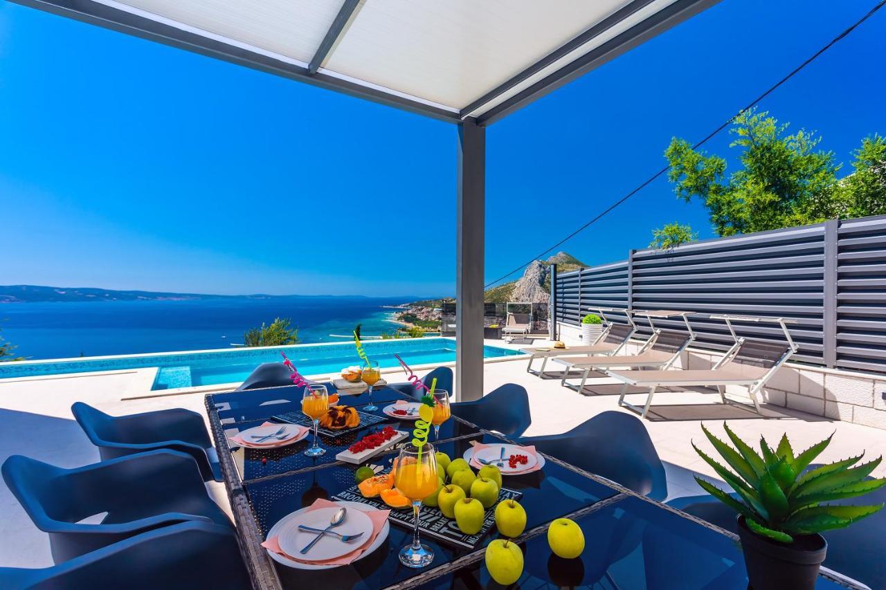 Villa Belvedere With Heated Pool, Billiards, Media Room, Sea Views,10 Pax Omiš Εξωτερικό φωτογραφία